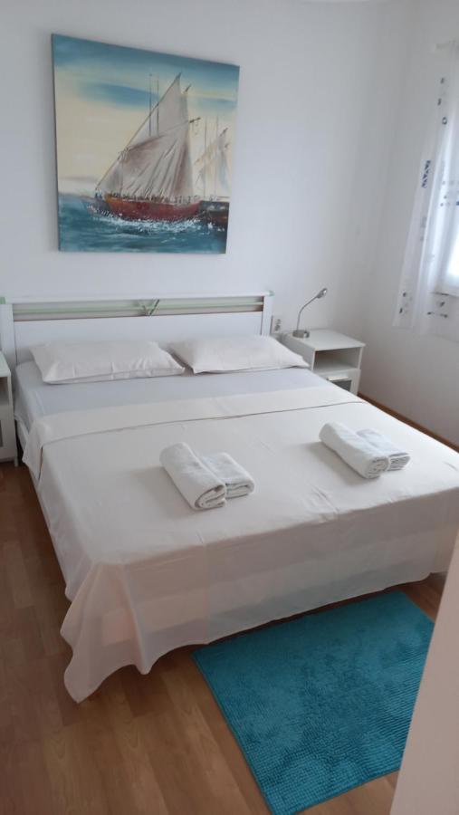 Apartments Milicevic Rogoznica  Kültér fotó